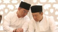 Dr. Yanuar Irawan, S.E., M.M. (kiri), Ketua Komisi V DPRD Provinsi Lampung, saat menghadiri kegiatan Refleksi Akbar dan Doa Bersama di Masjid Raya Al-Bakrie, Bandar Lampung, Sabtu (27/12/2025)